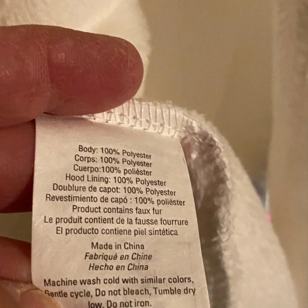 Hooded robe - Picture 5 of 7